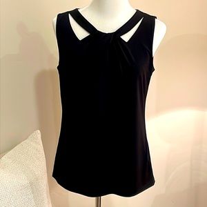 Beautiful Nine West blouse, perfect under a jacket!